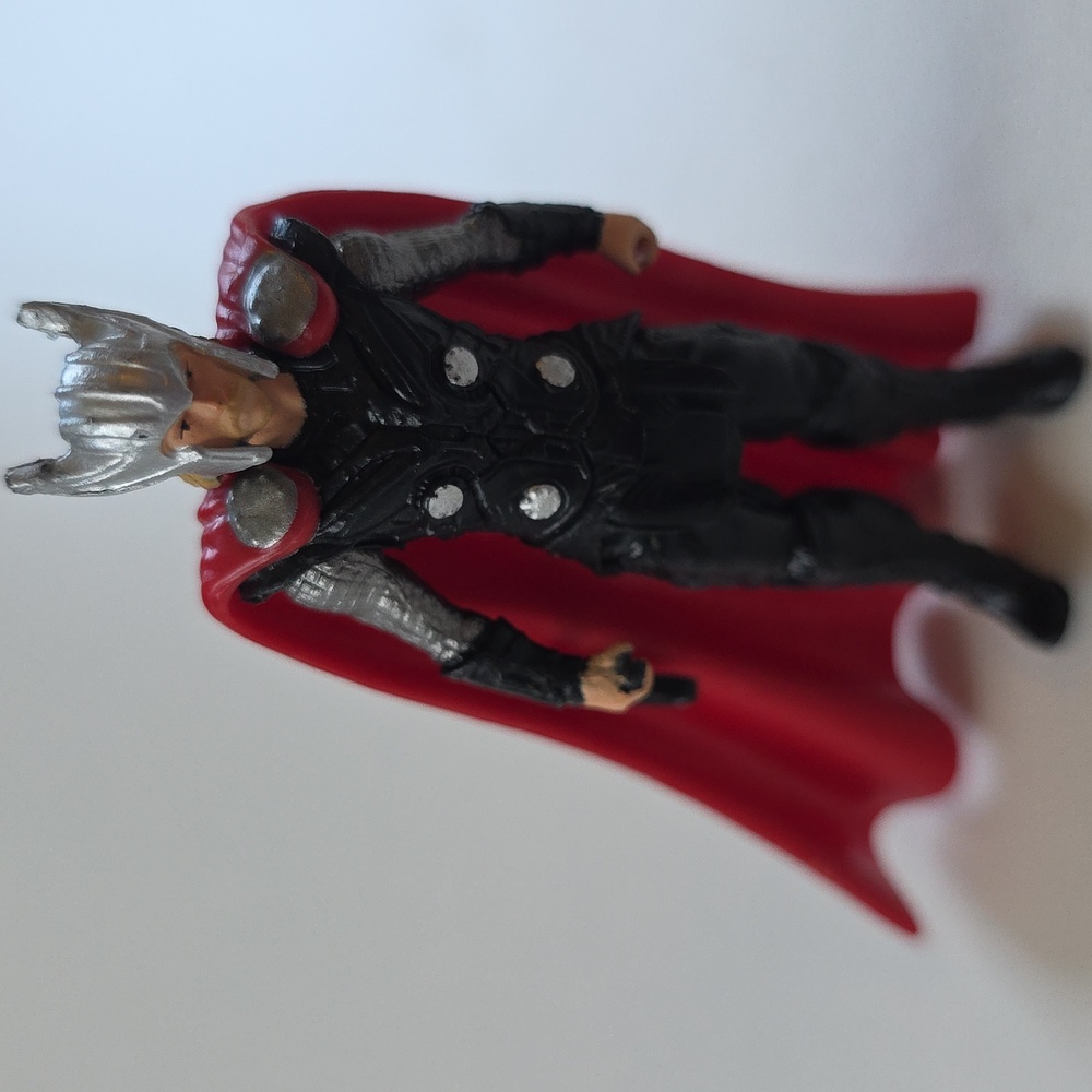 Marvel Avengers Age Of Ultron Thor Figure